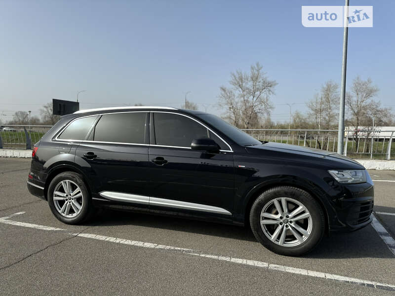 2015 audi q7