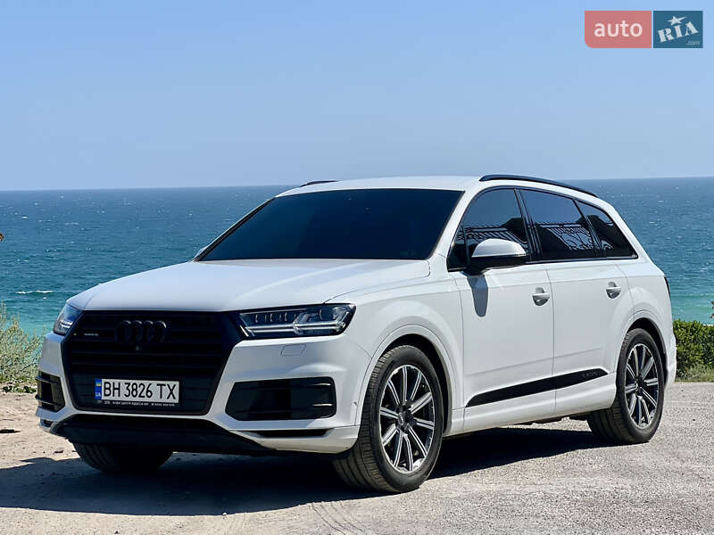 2016 audi q7