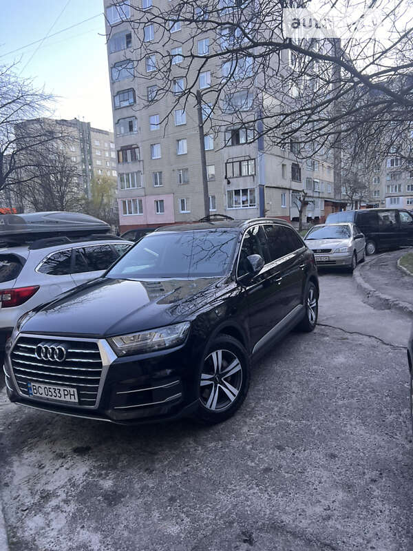 2016 audi q7