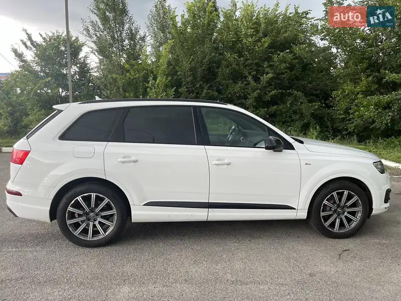 2018 audi q7