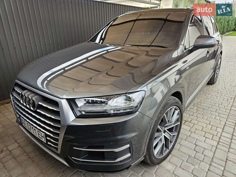 2018 audi q7