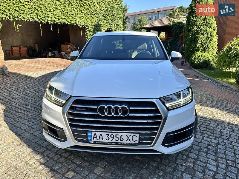 2019 audi q7