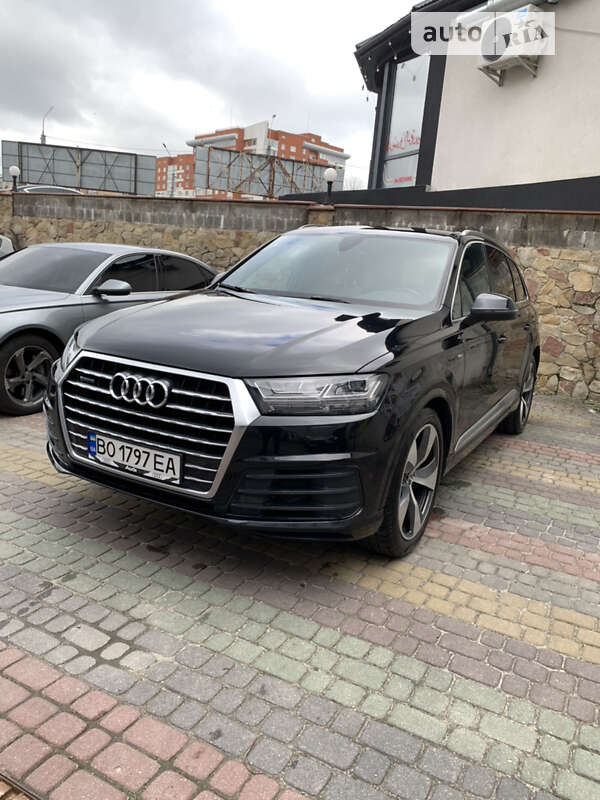 2015 audi q7