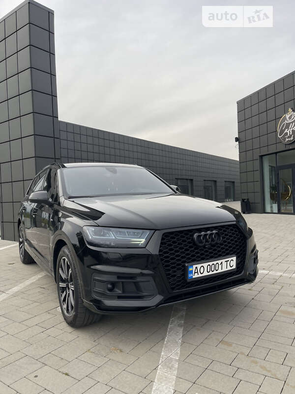 2017 audi q7