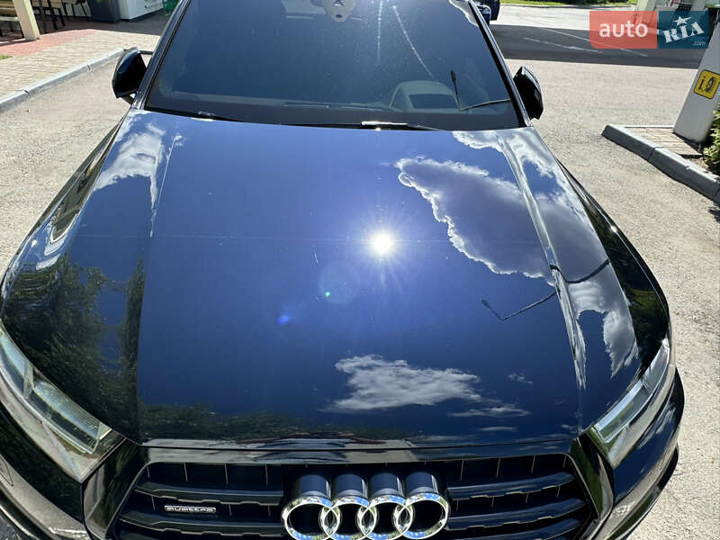 2017 audi q7