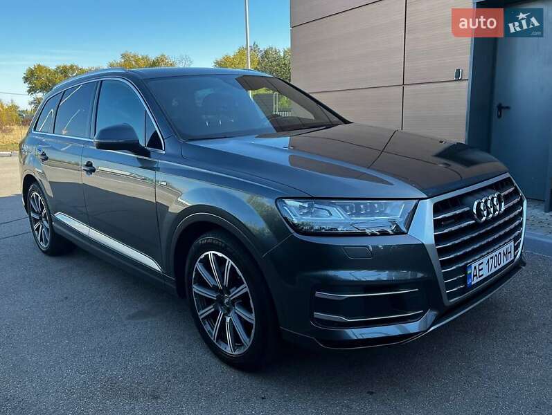 2019 audi q7