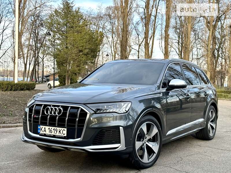 2021 audi sq7