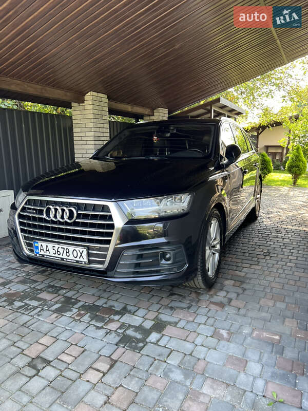 2016 audi q7