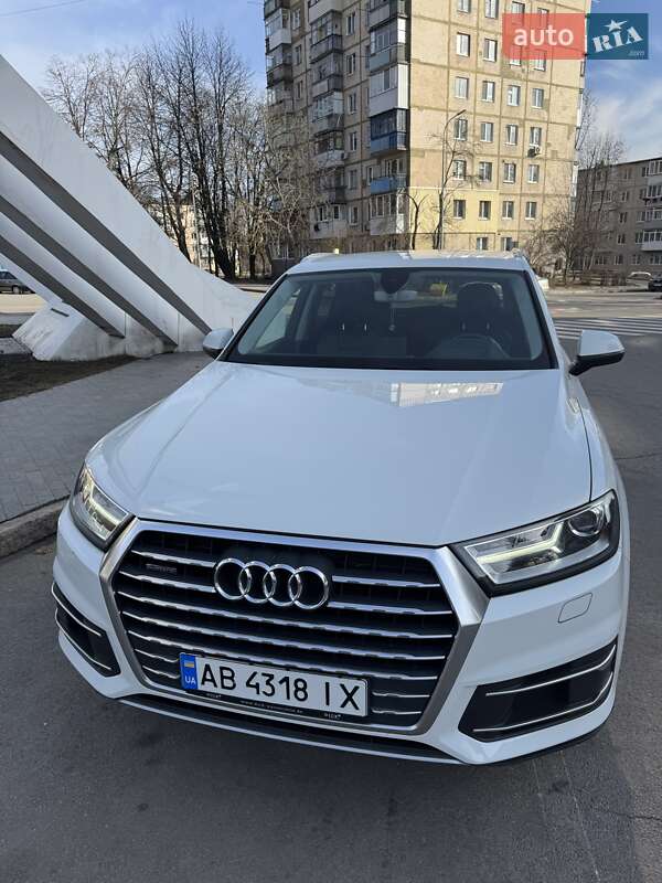 2016 audi q7