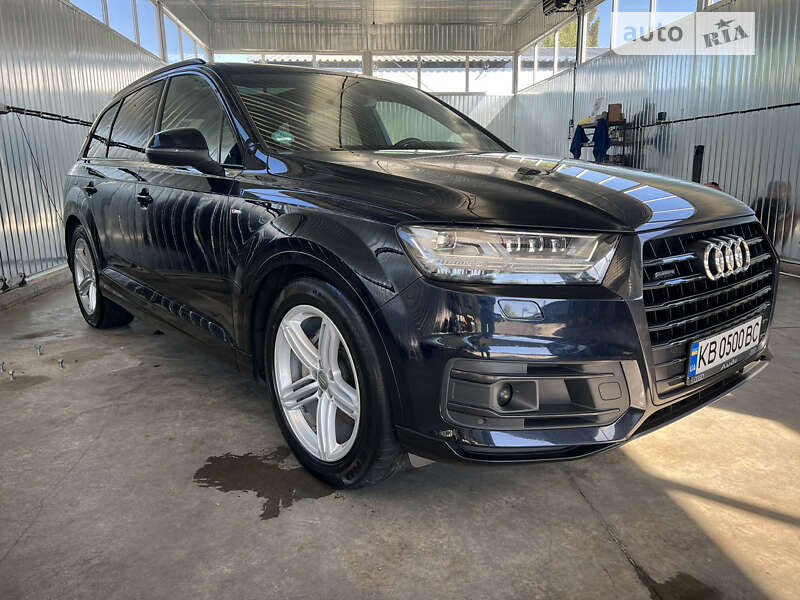 2017 audi q7