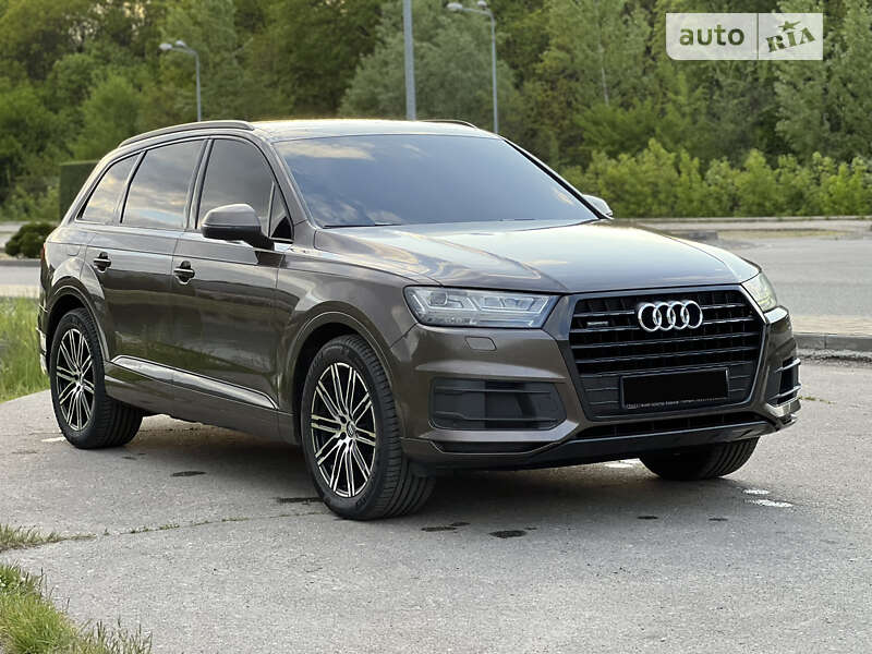 2017 audi q7