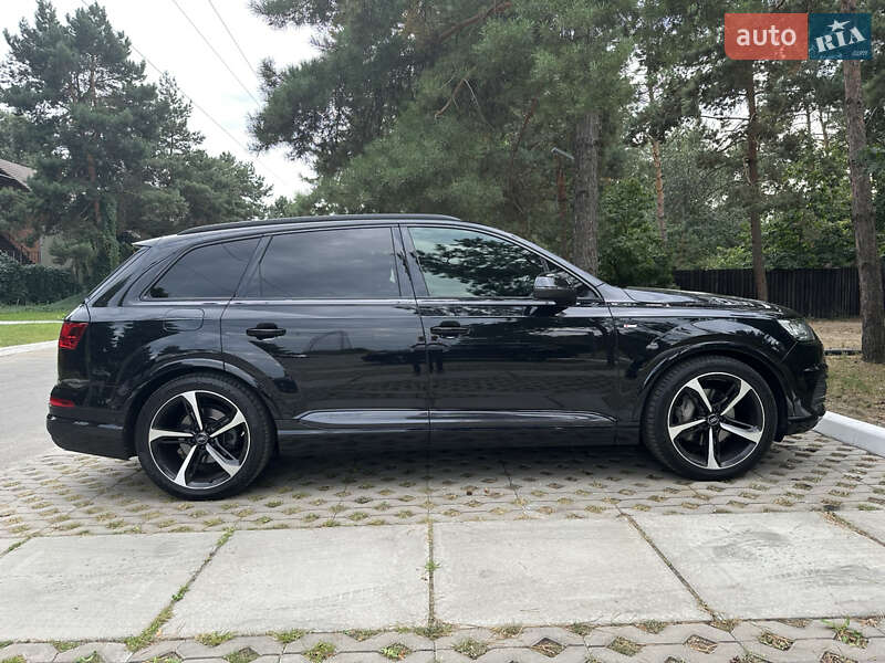2017 audi q7