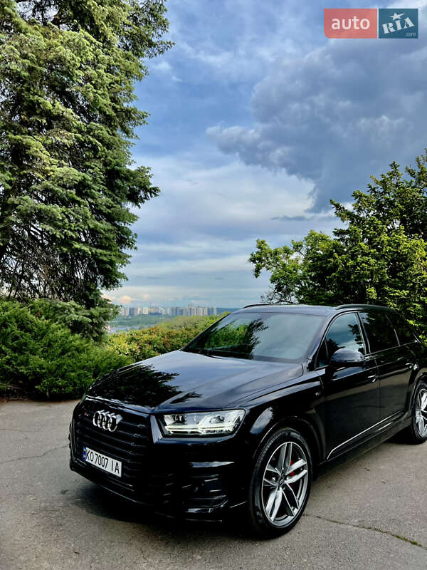 2017 audi sq7