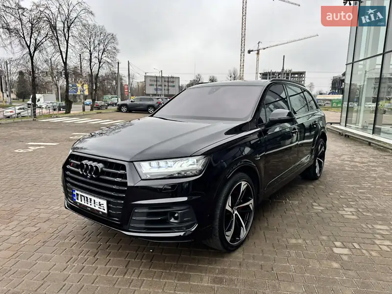 2018 audi sq7
