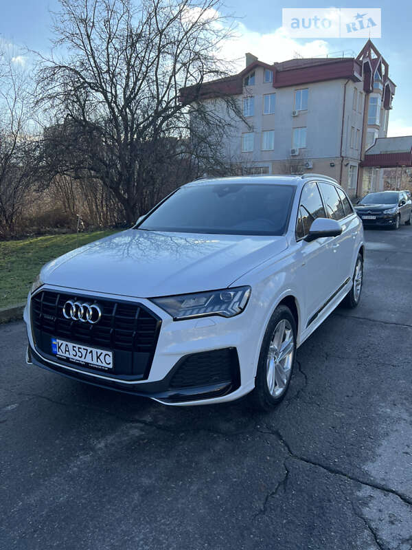 2020 audi q7