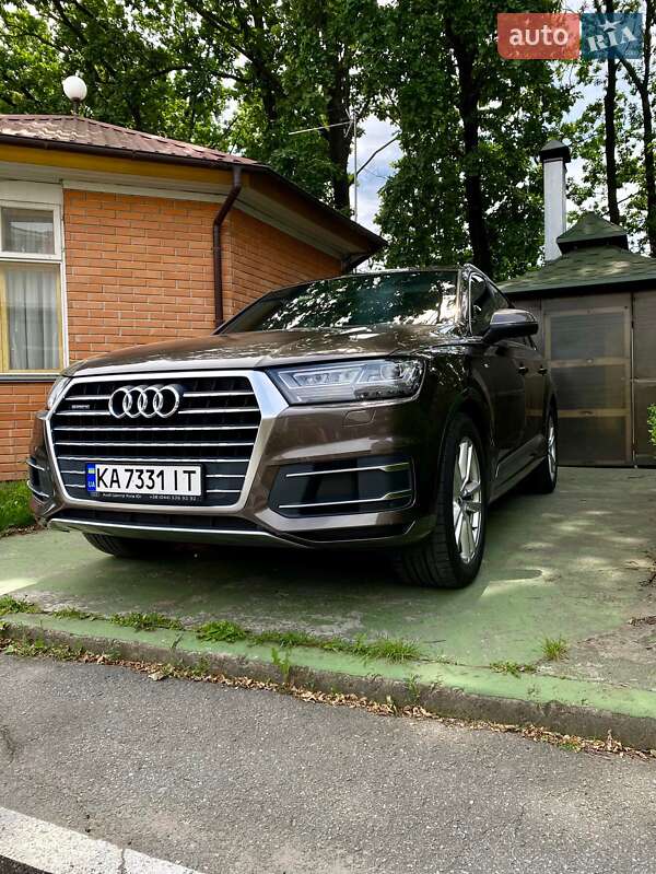 2015 audi q7