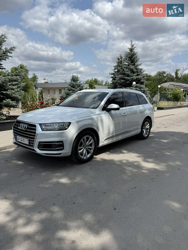 2016 audi q7