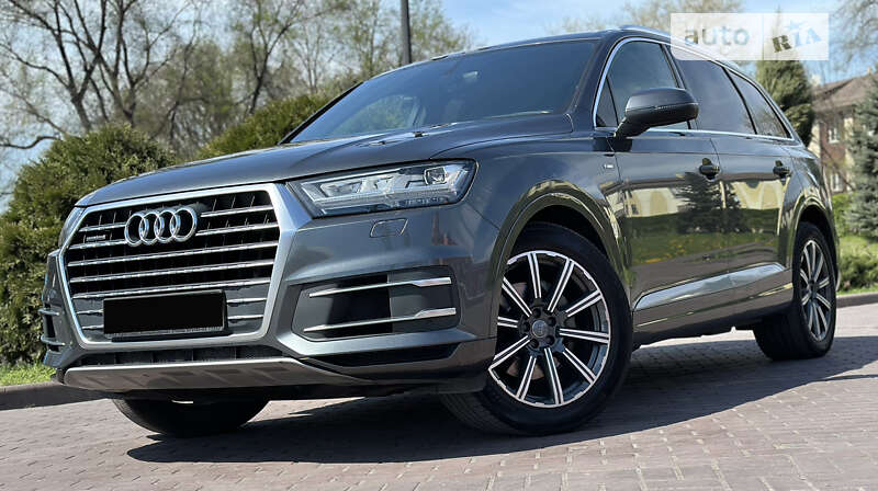 2016 audi q7