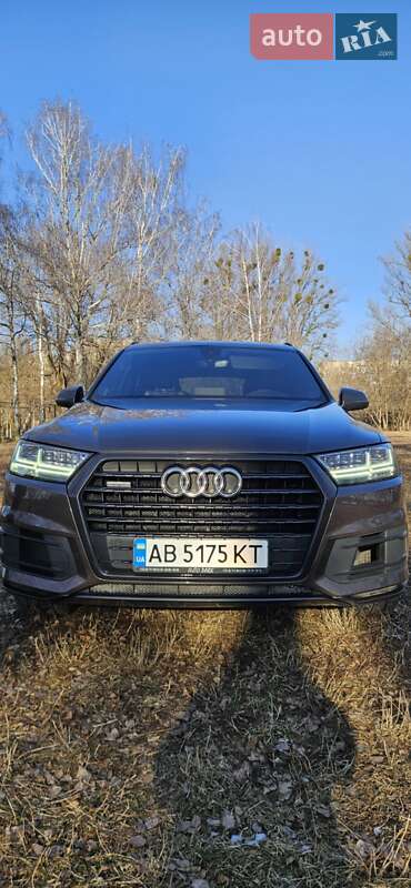 2016 audi q7