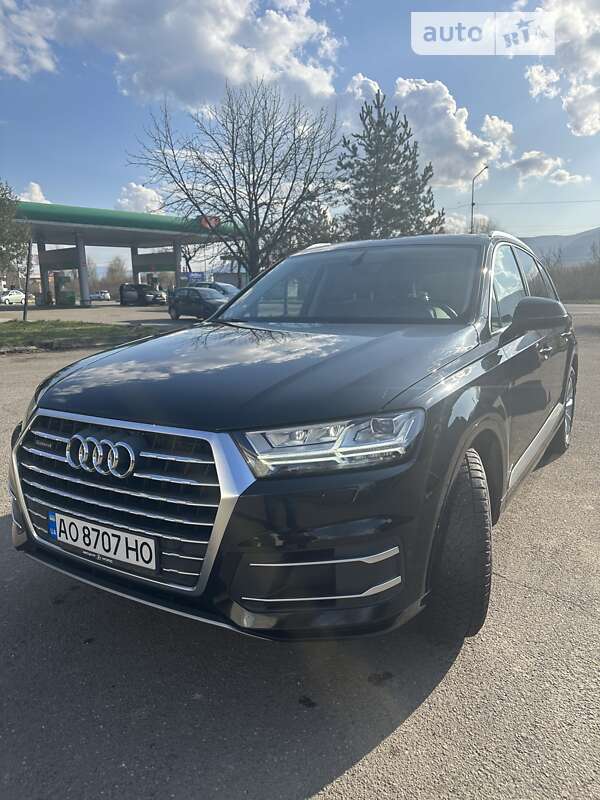 2017 audi q7