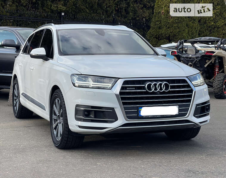 2017 audi q7