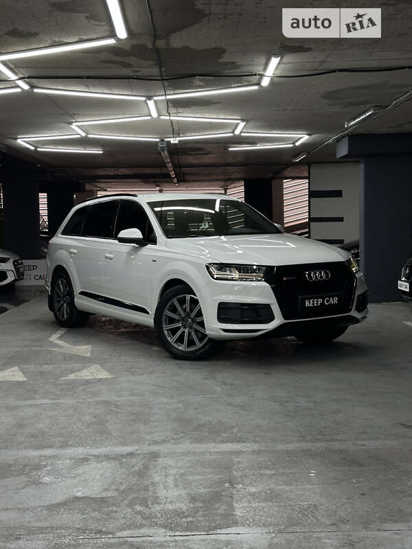 2017 audi q7