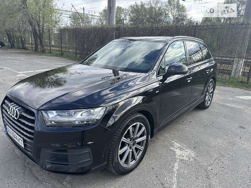 2018 audi q7