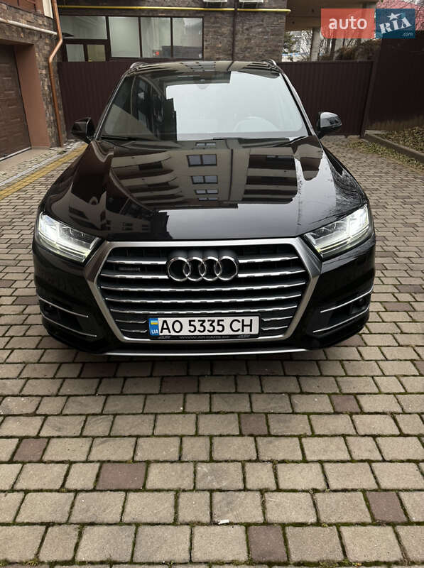 2018 audi q7