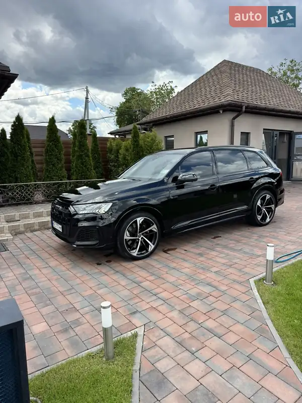 2021 audi sq7