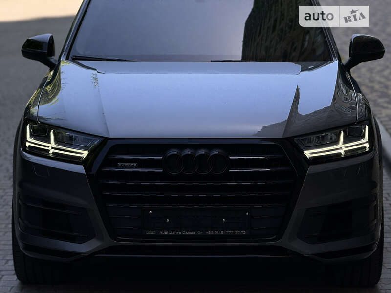 2016 audi q7