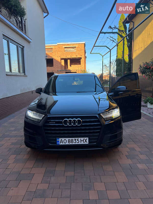 2017 audi q7