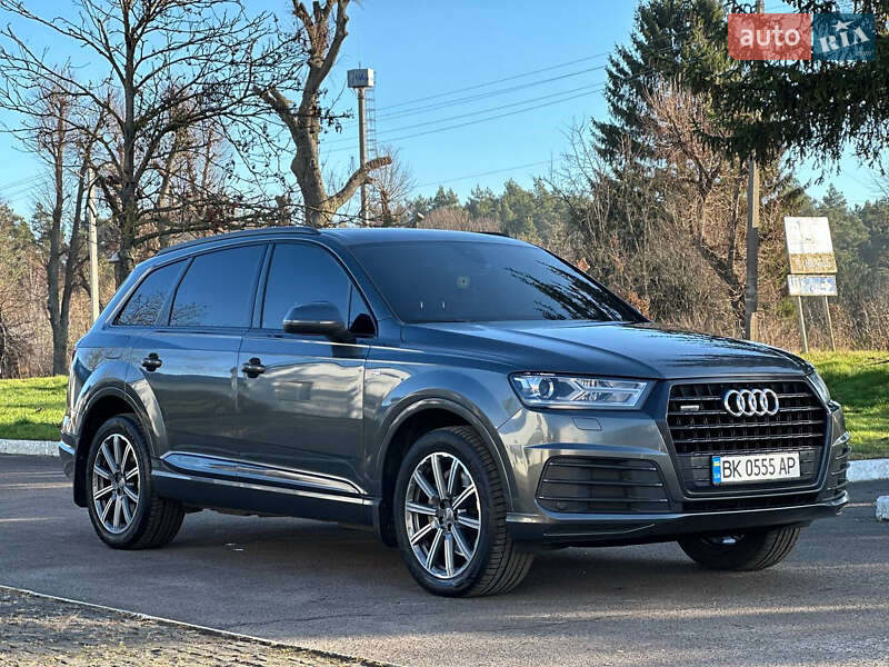 2017 audi q7
