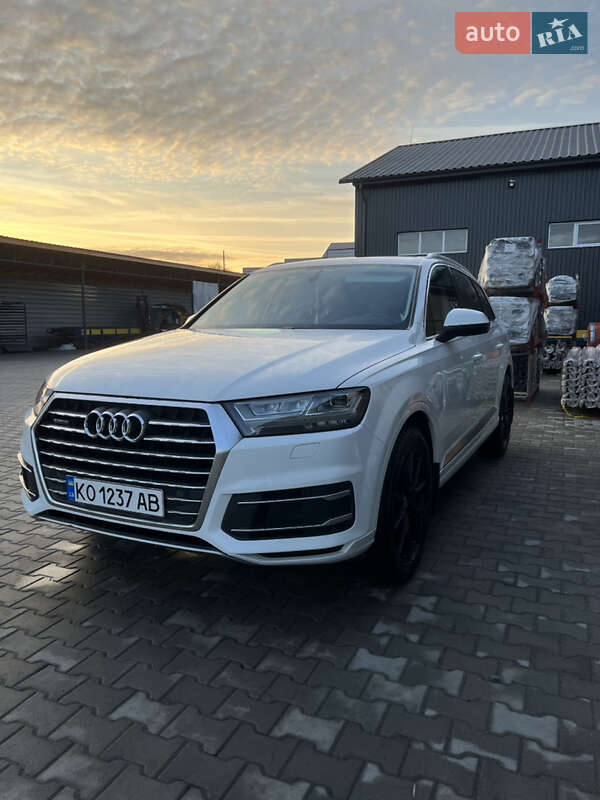 2017 audi q7