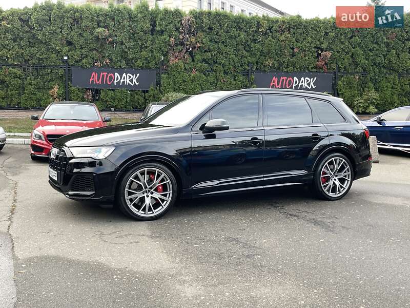 2020 audi sq7