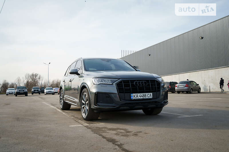 2020 audi q7