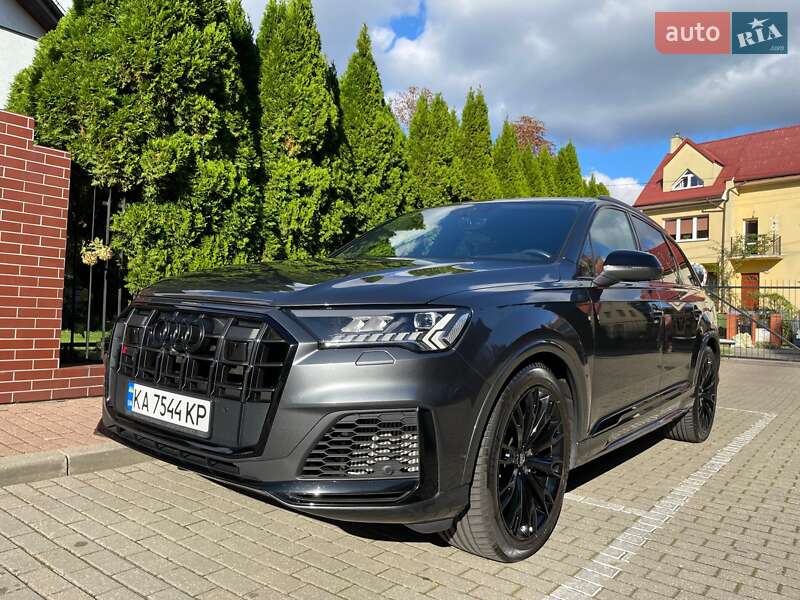 2021 audi sq7