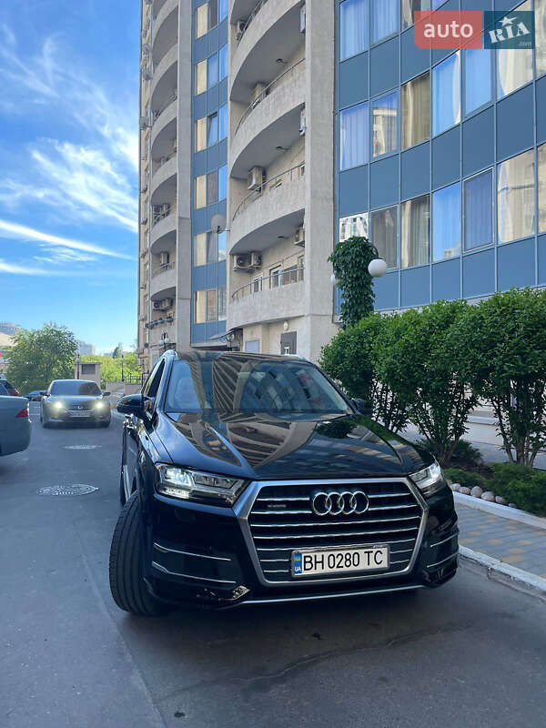 2015 audi q7