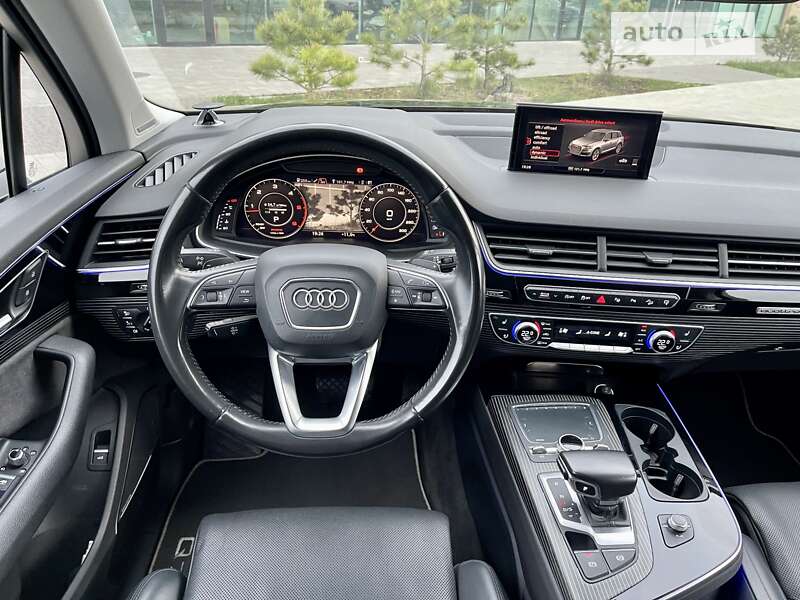 2016 audi q7