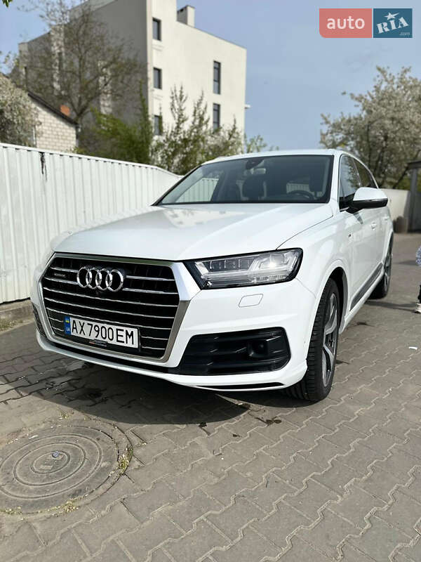 2015 audi q7