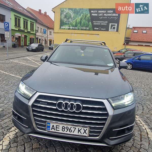 2015 audi q7