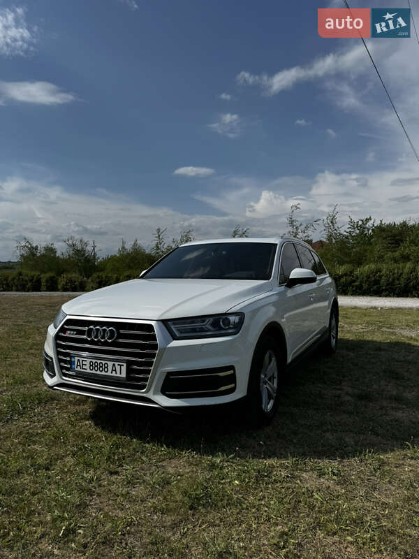 2016 audi q7