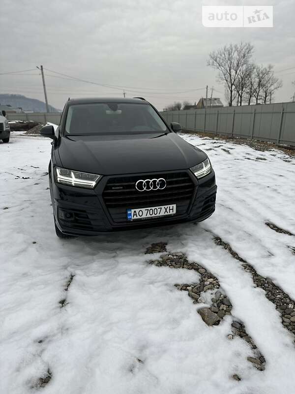 2016 audi q7
