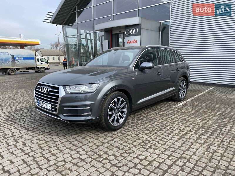 2016 audi q7