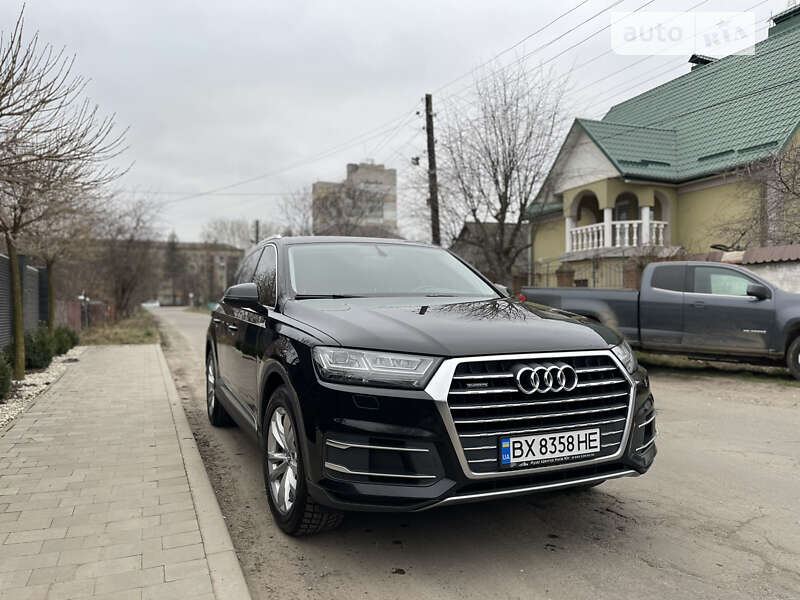 2016 audi q7