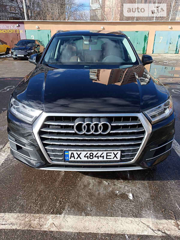 2017 audi q7
