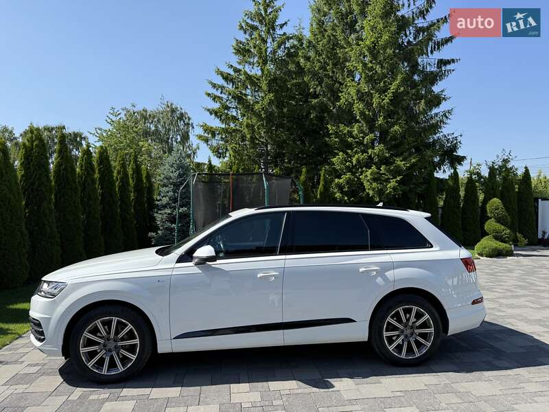 2017 audi q7