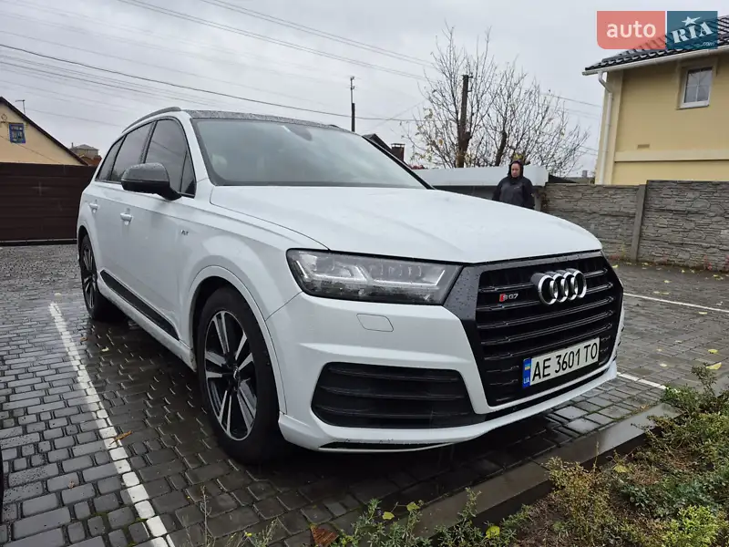 2017 audi sq7
