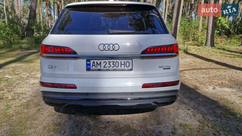 2020 audi q7