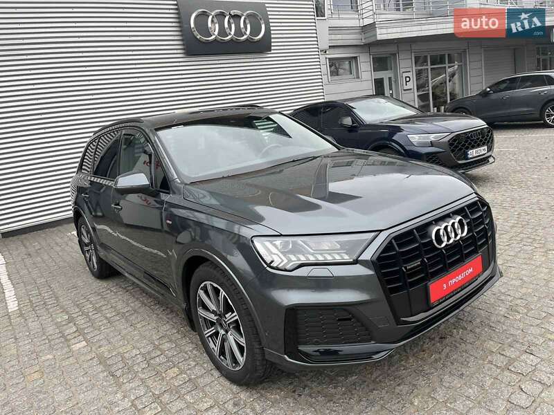 2020 audi q7