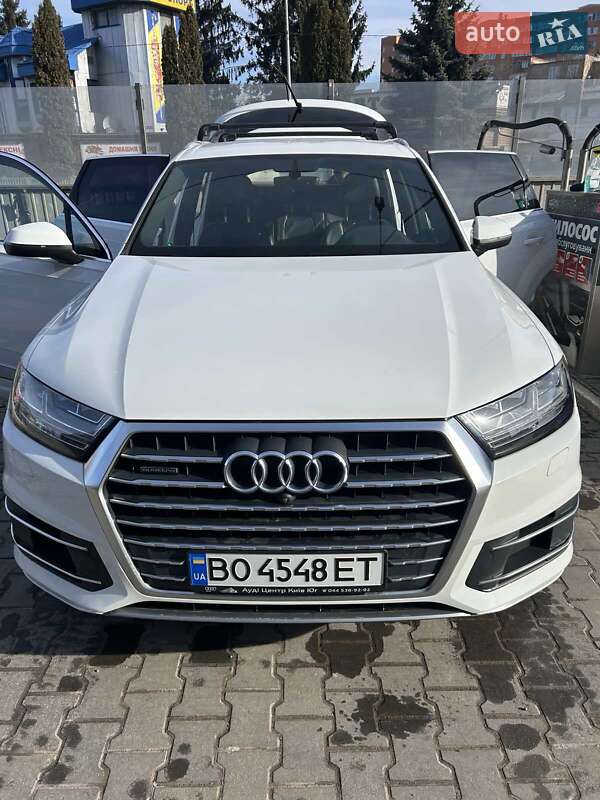 2015 audi q7